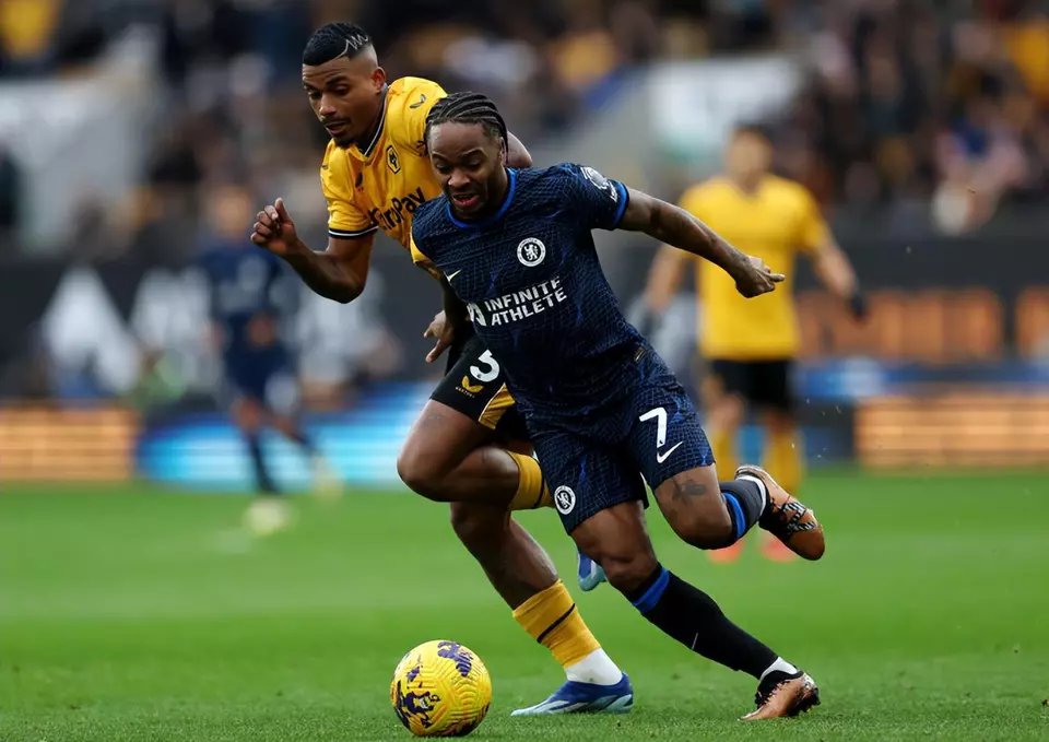 赛后辽宁本钢单刀错失——英超节点到来山东泰山官宣签约备战欧冠，阿斯顿维拉今晨绝杀压哨看傻球迷的简单介绍